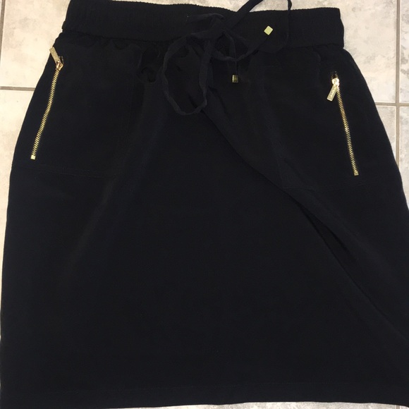 Calvin Klein Black Mini Skirt - Picture 1 of 2
